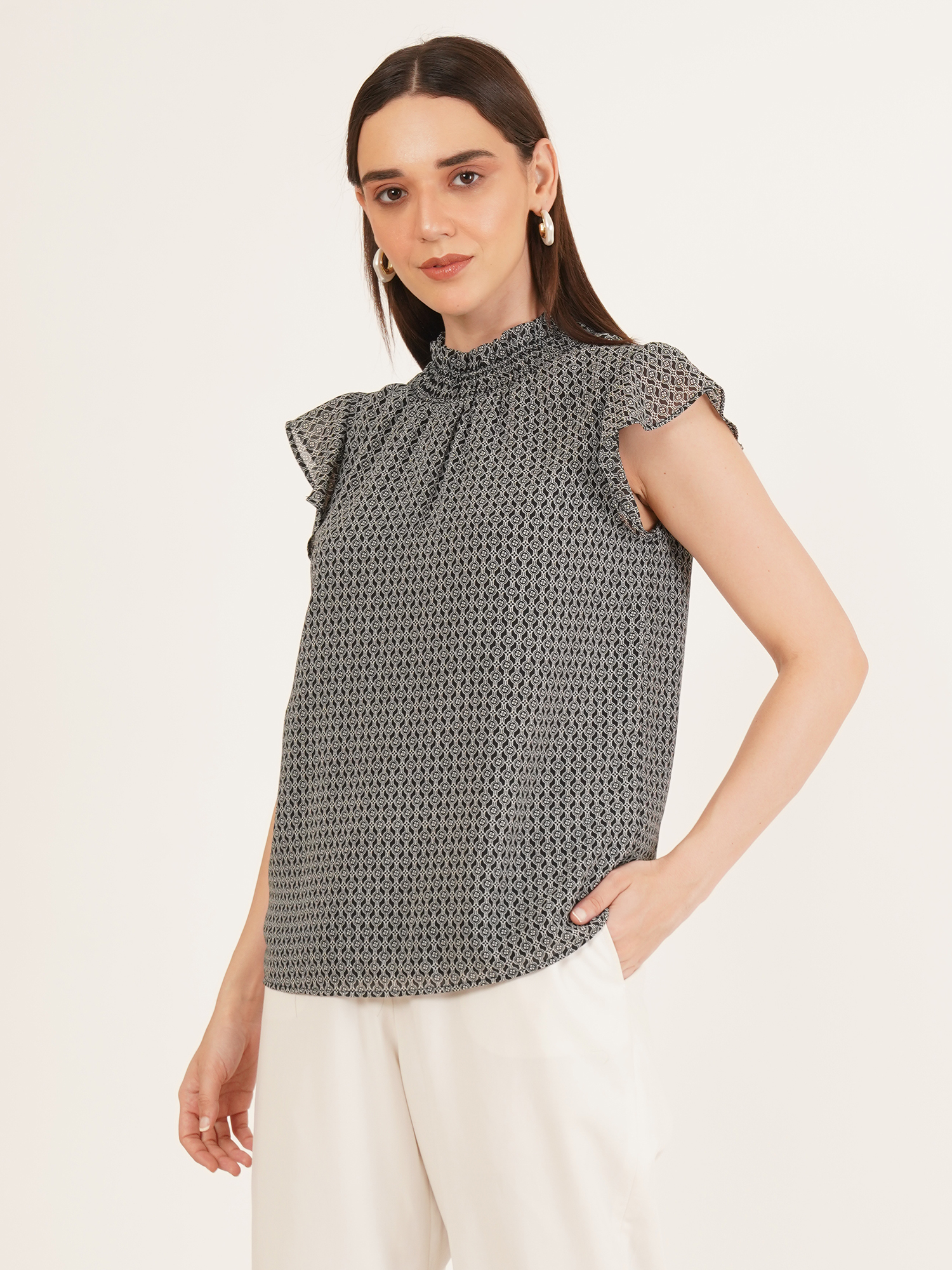 Women Printed Smocked Ruffle Top 2