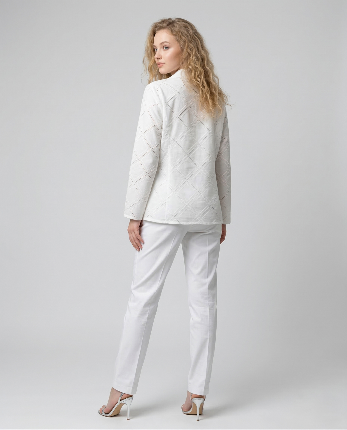 Women White Cotton Schiffli Coat 5