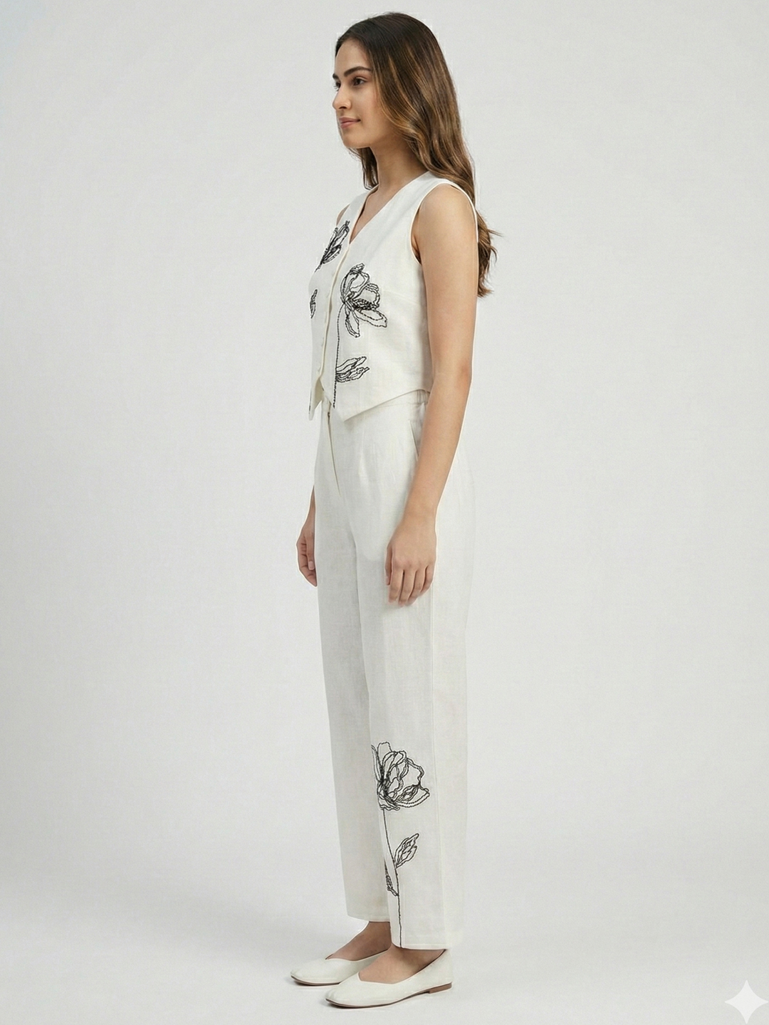 Women Off-White Embroidered Pure Cotton Co-ord Set 3