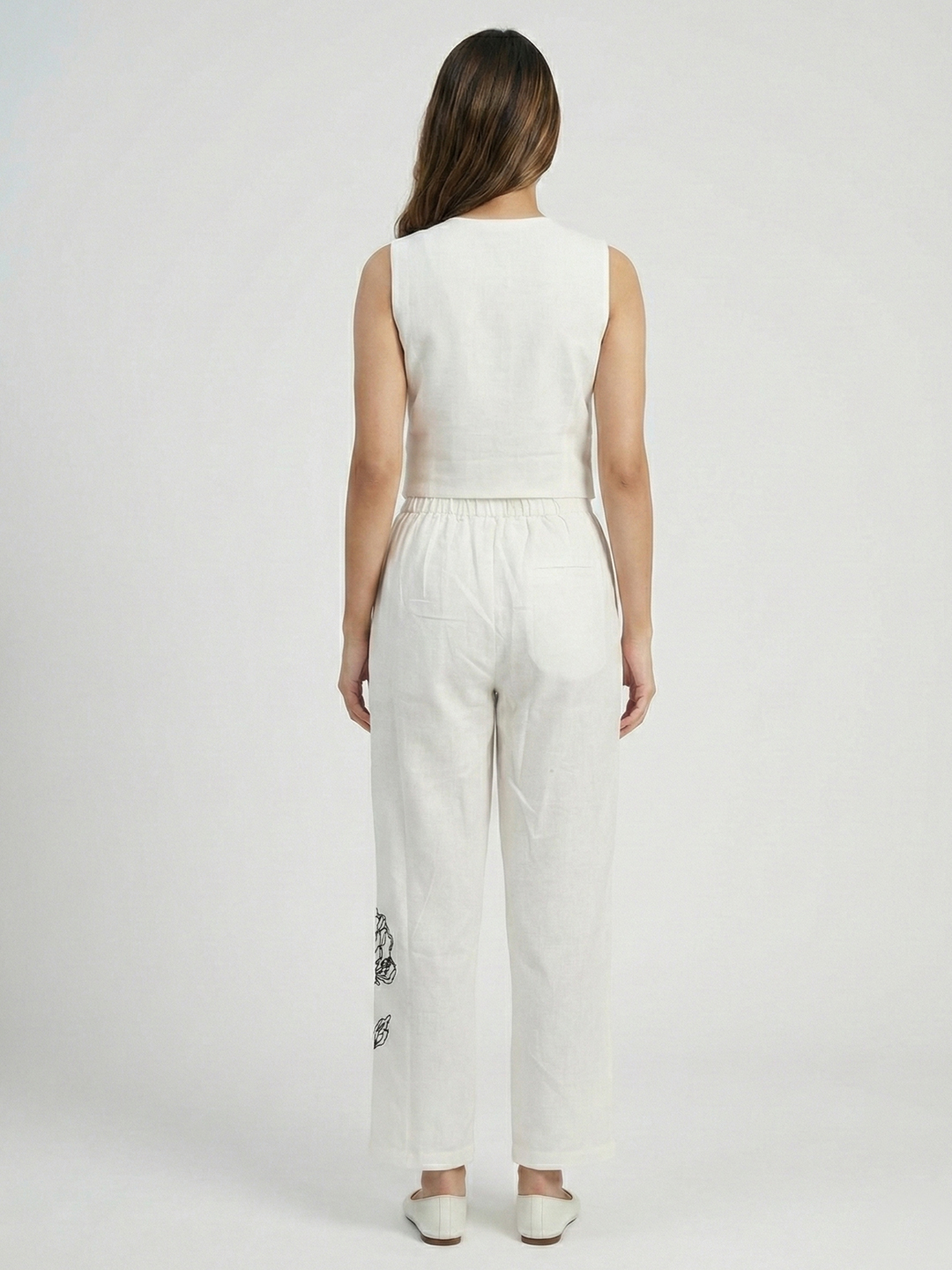 Women Off-White Embroidered Pure Cotton Co-ord Set 4
