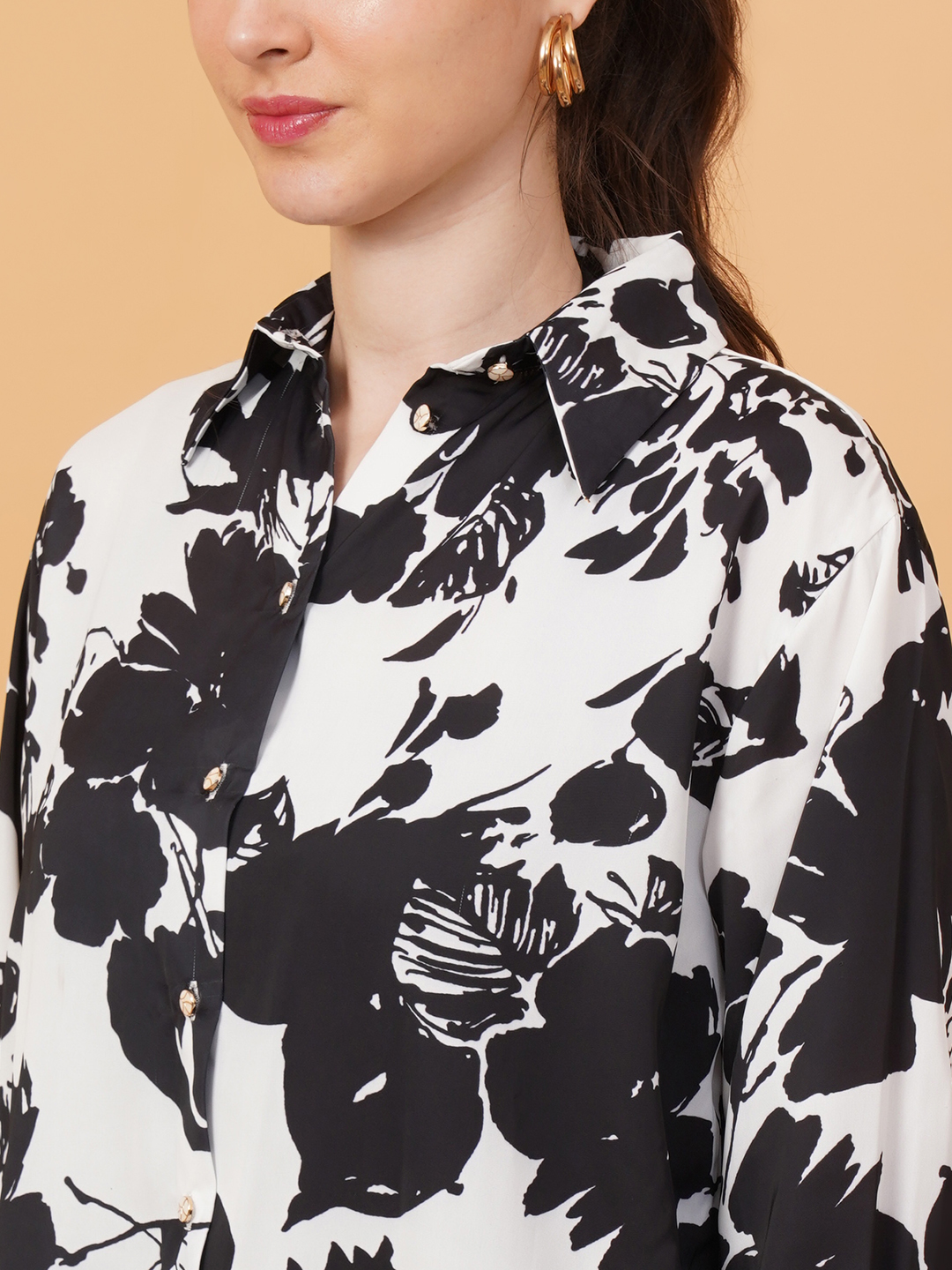 Women Black & White Satin Printed Co-Ord Set 6