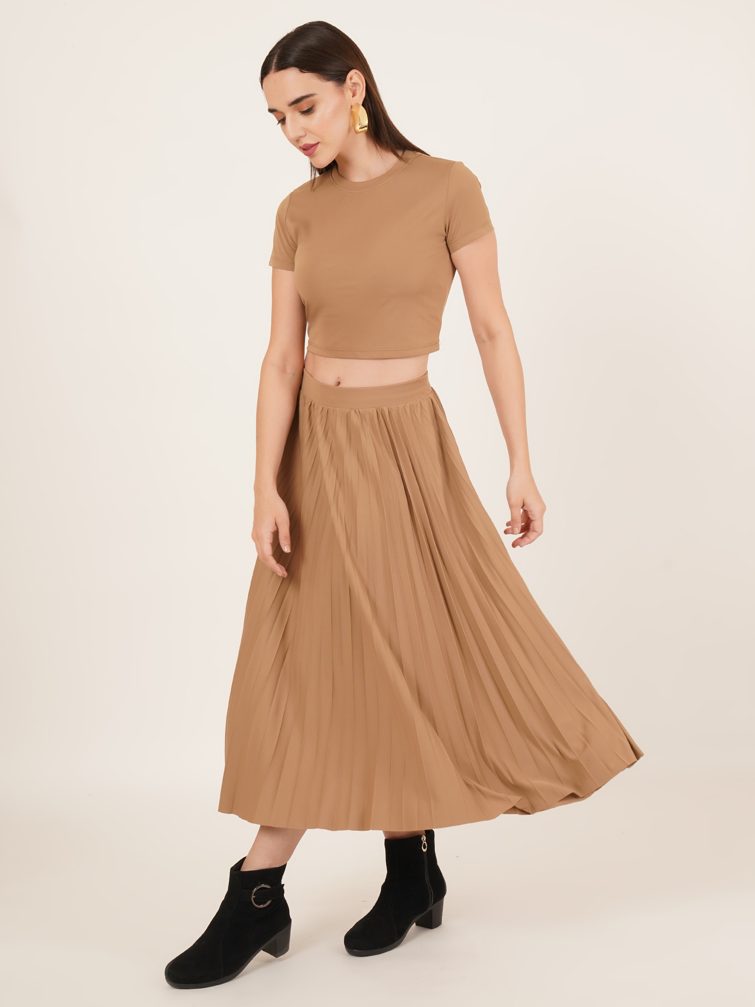 Women Brown Solid Pleated Skirt & Top Co-ord Set 2