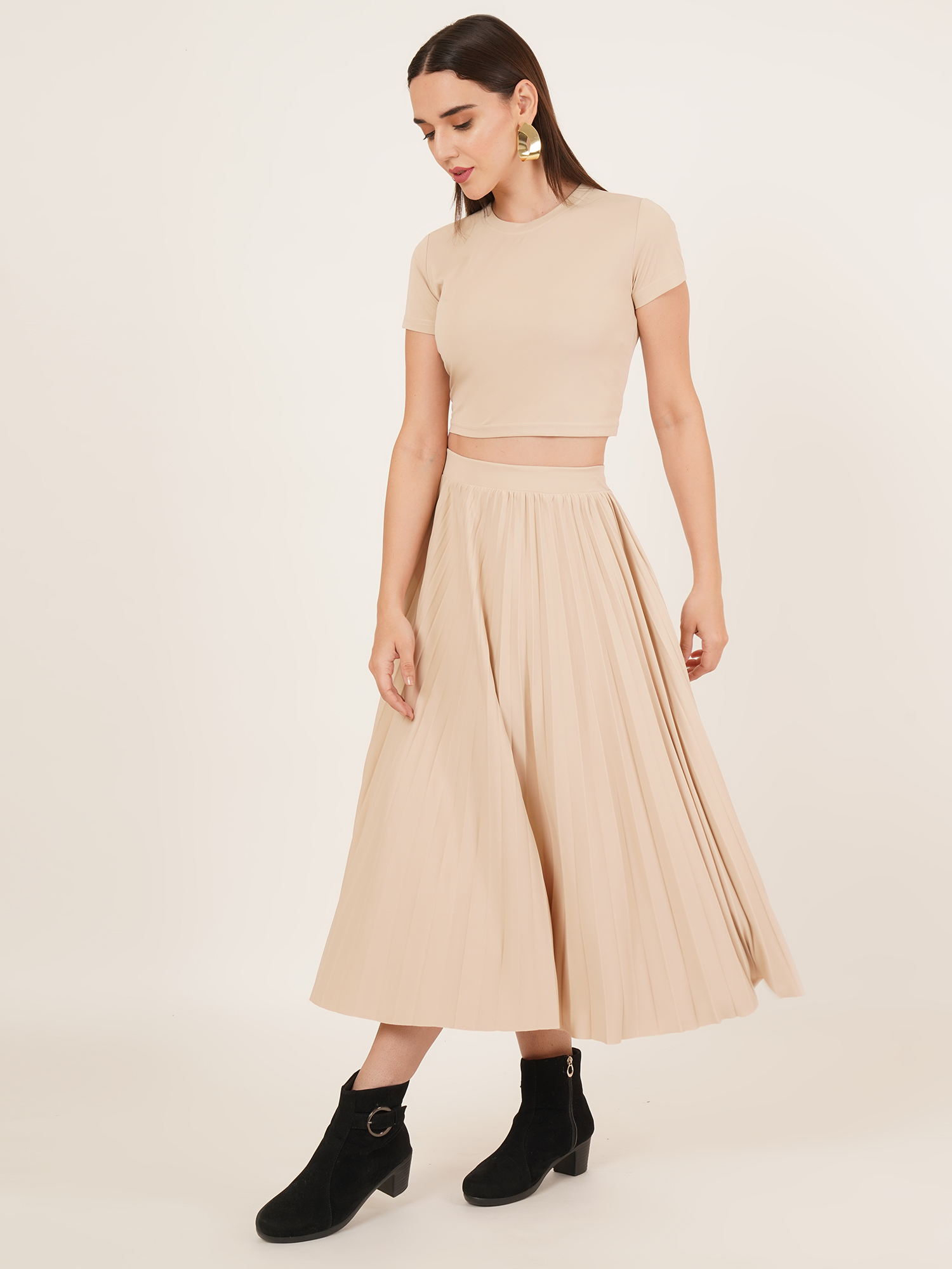 Women Beige Solid Pleated Skirt & Top Co-ord Set 2