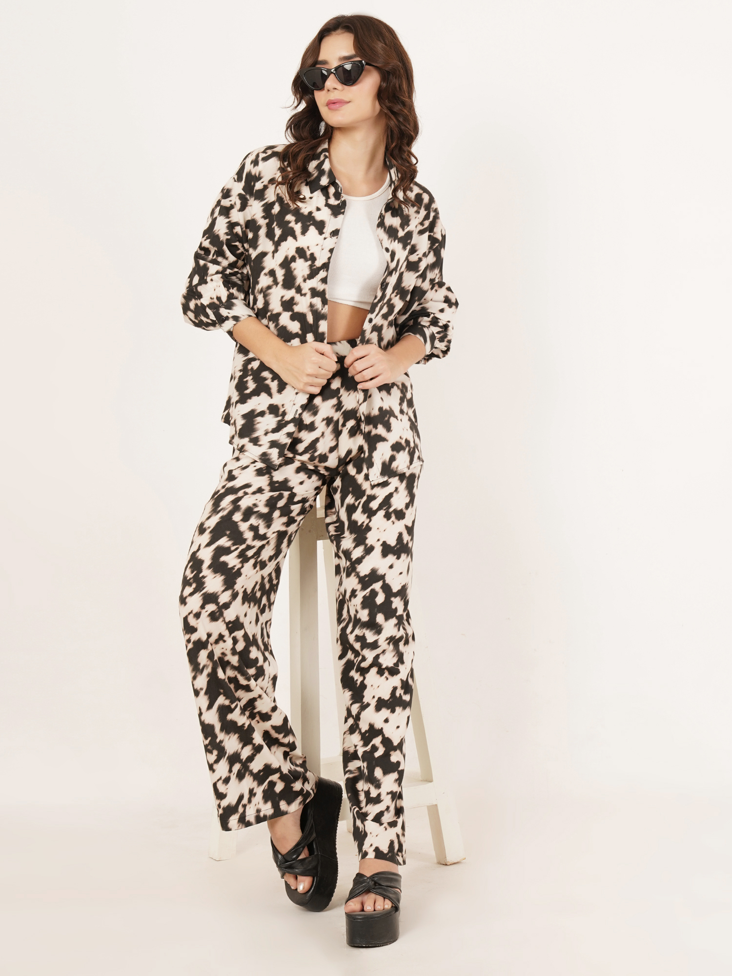 Women Black Animal Print Shirt & Trouser Co-ord Set 5