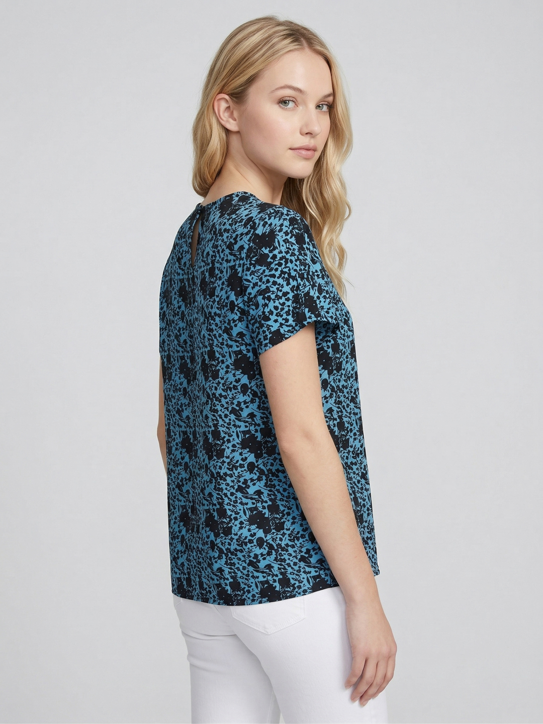 Women Blue Floral Print Plus Size Top 5