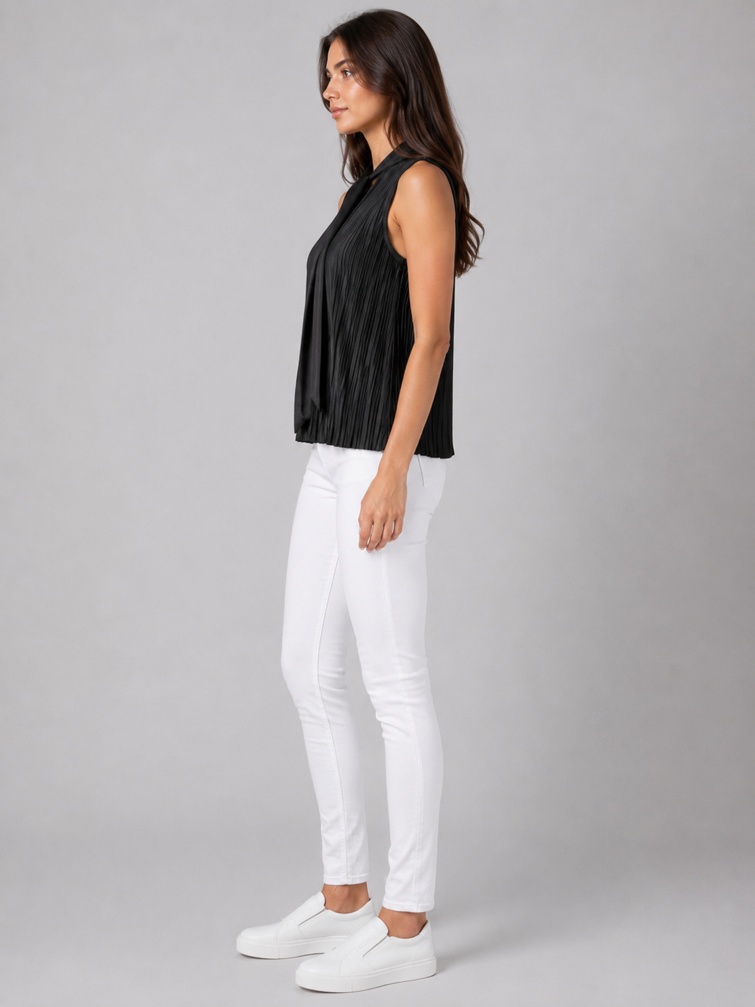 Women Pleated Tie-Neck Top 4